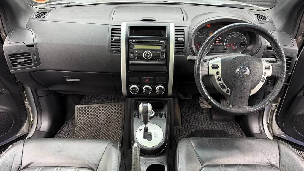 NISSAN - X TRAIL 2.5 CVT LE (R81/R87)