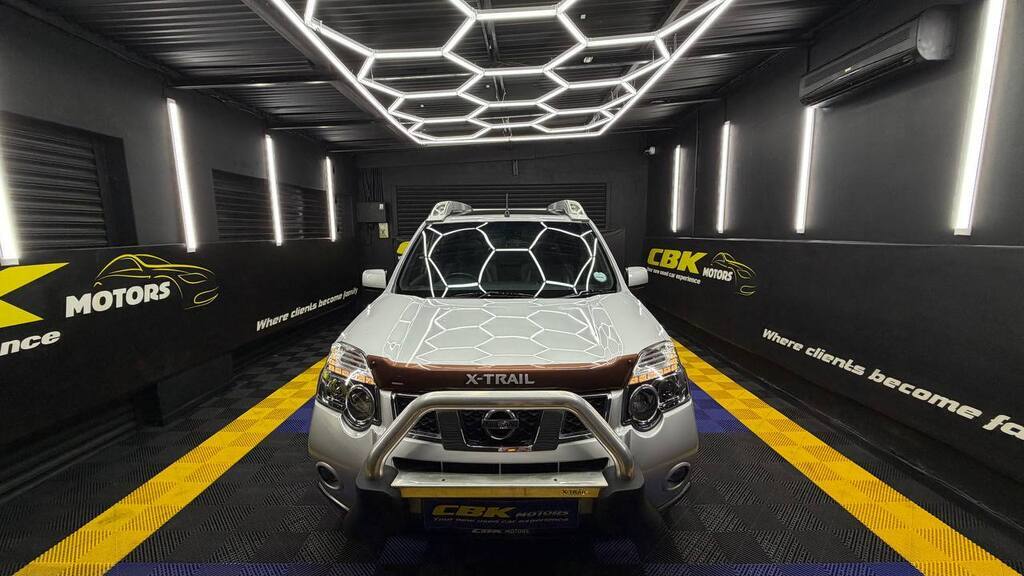 NISSAN - X TRAIL 2.5 CVT LE (R81/R87)