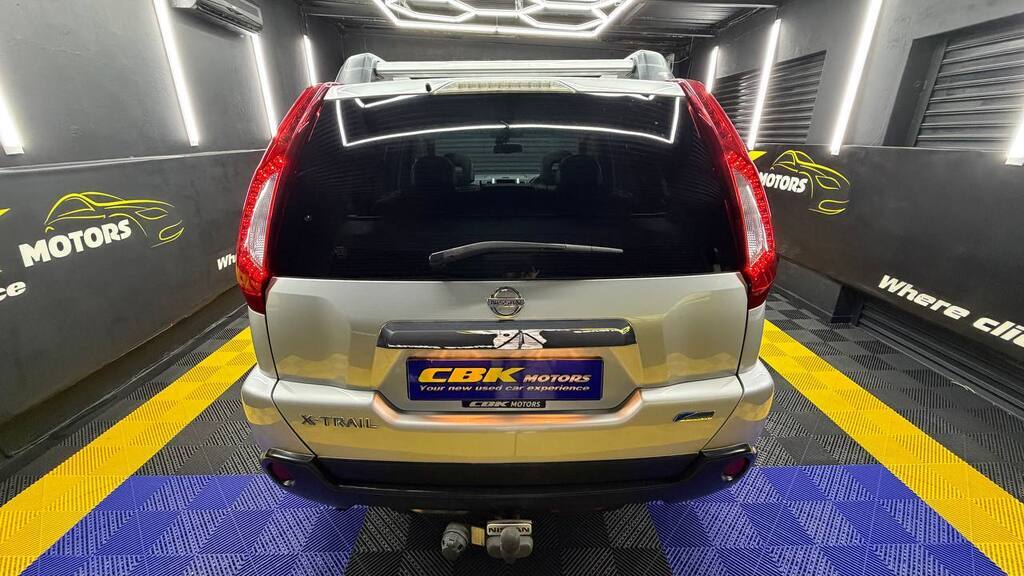 NISSAN - X TRAIL 2.5 CVT LE (R81/R87)