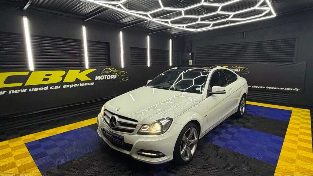 MERCEDES-BENZ - C250 BE COUPE A/T