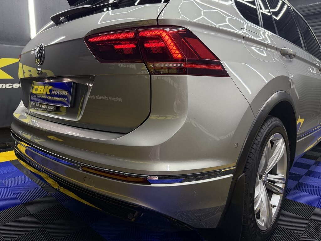 VOLKSWAGEN - TIGUAN 1.4 TSI COMFORTLINE DSG (110KW)