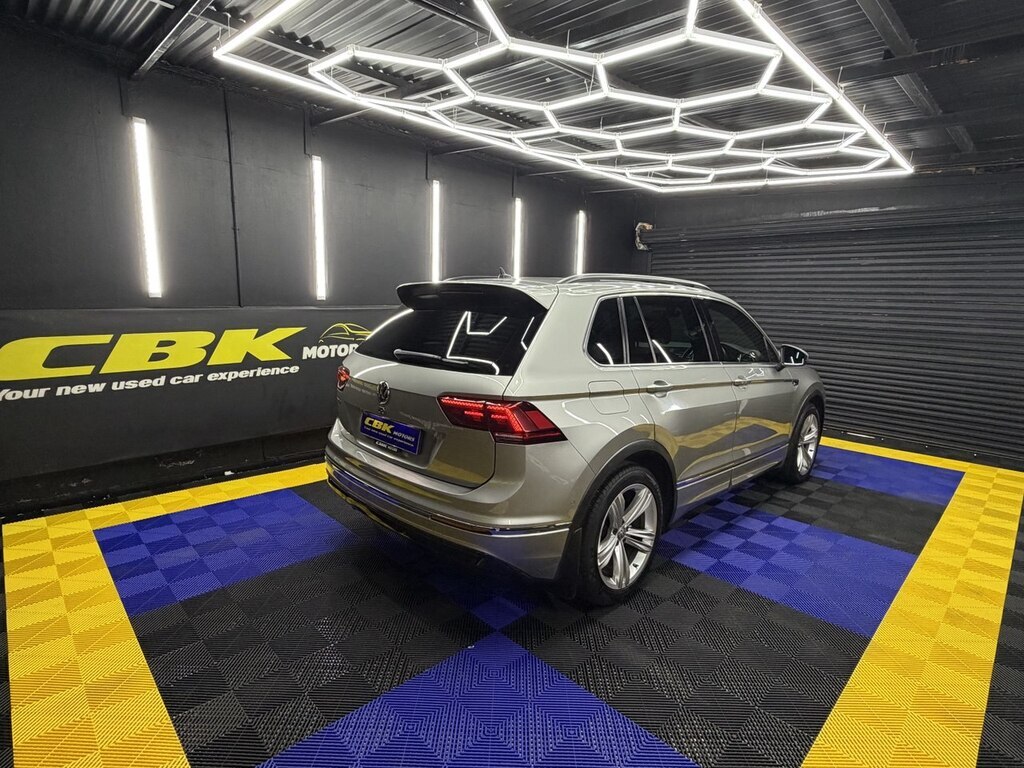 VOLKSWAGEN - TIGUAN 1.4 TSI COMFORTLINE DSG (110KW)