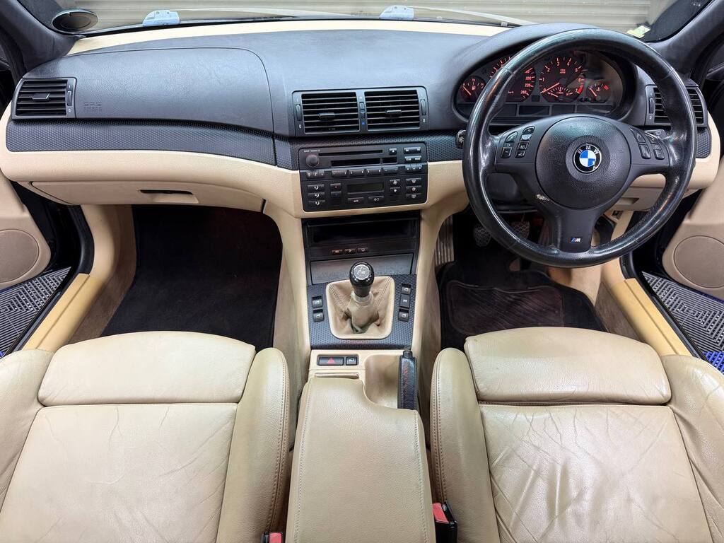 BMW - 320i Sport (E46)F/L
