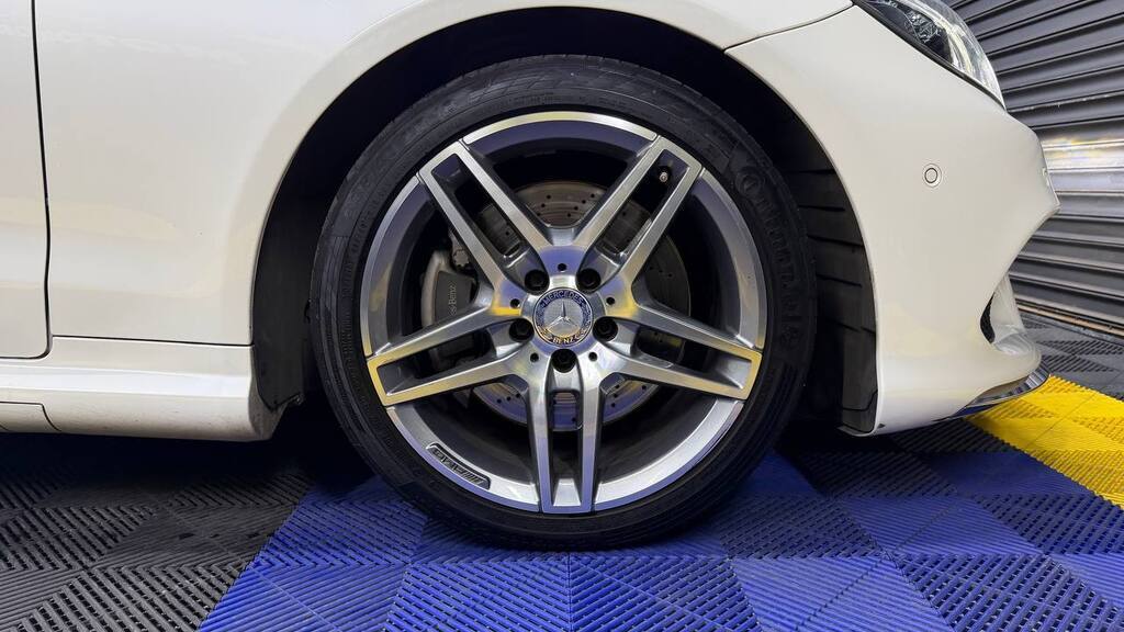 MERCEDES-BENZ - E 400 CABRIOLET