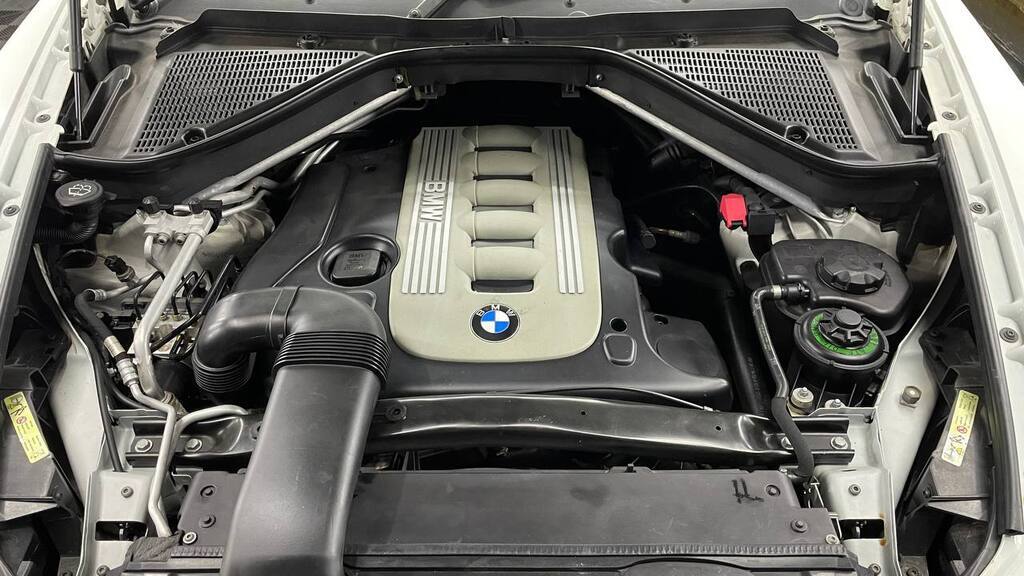BMW X5 3.0d EXCLUSIVE A/T (E70)