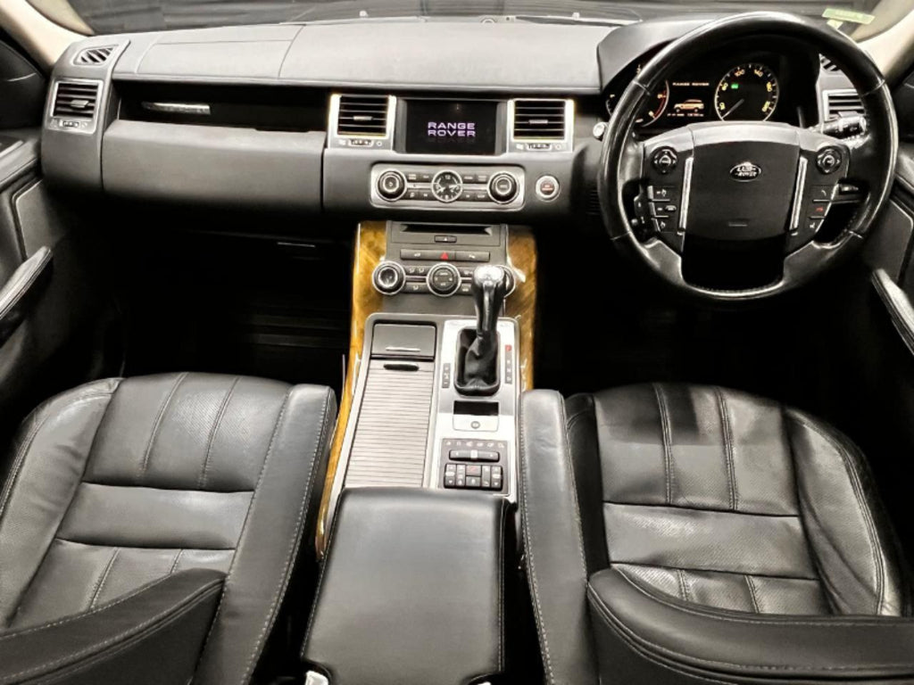 LAND ROVER RANGE ROVER SPORT 3.0 D HSE LUX