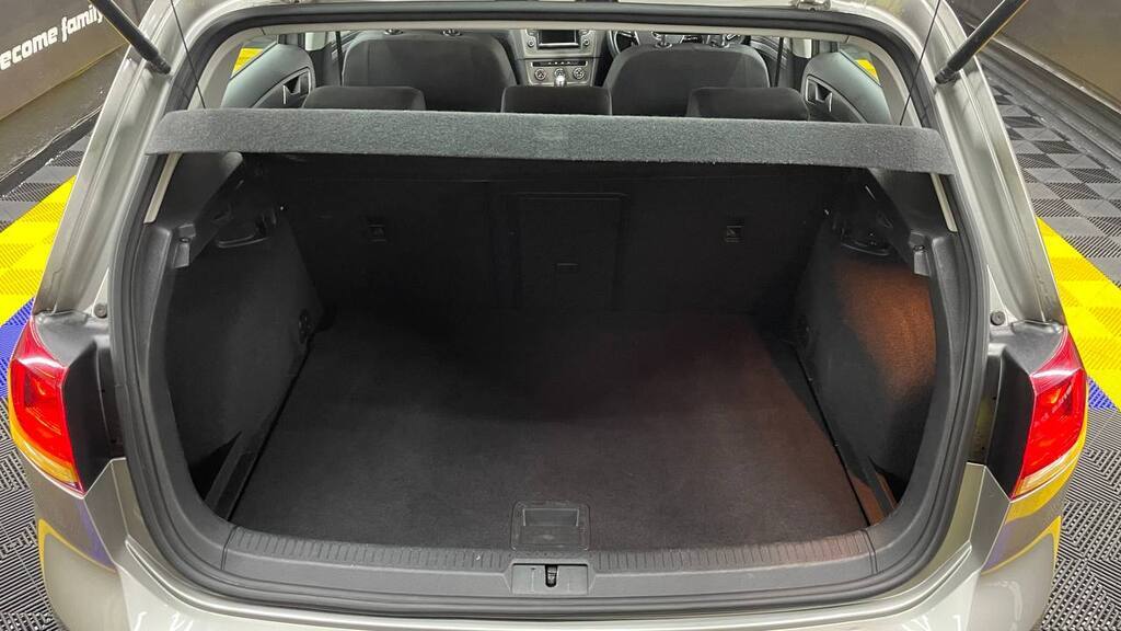 VOLKSWAGEN GOLF VII 1.4 TSI COMFORTLINE DSG