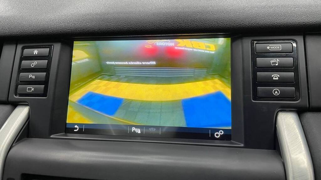 LAND ROVER DISCOVERY SPORT 2.2 SD4 HSE