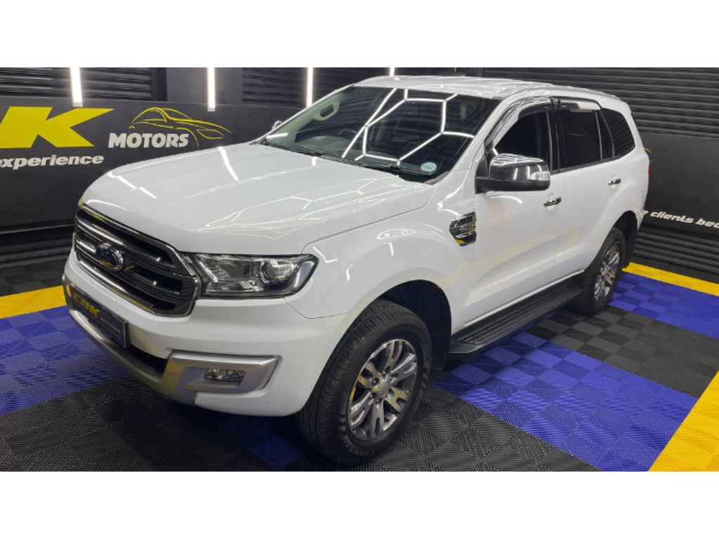 FORD EVEREST 2.2 TDCi XLT A/T
