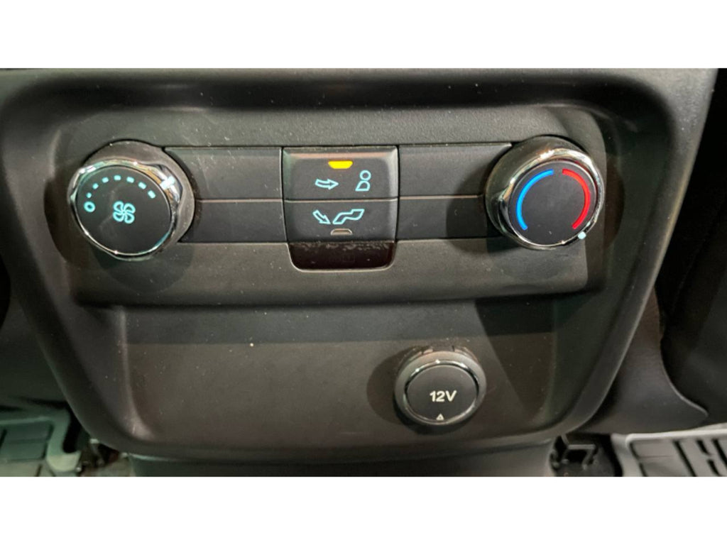 FORD EVEREST 2.0D BI-TURBO XLT A/T