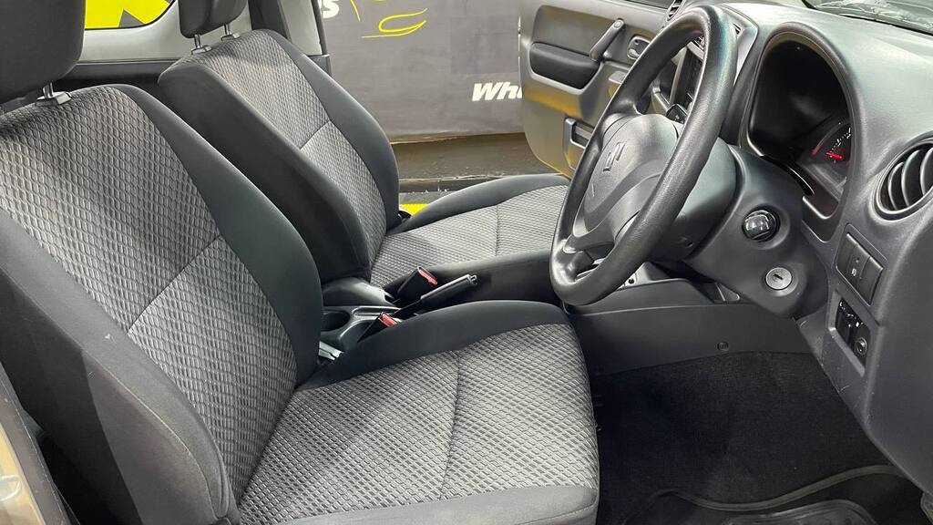 SUZUKI JIMNY 1.3 A/T