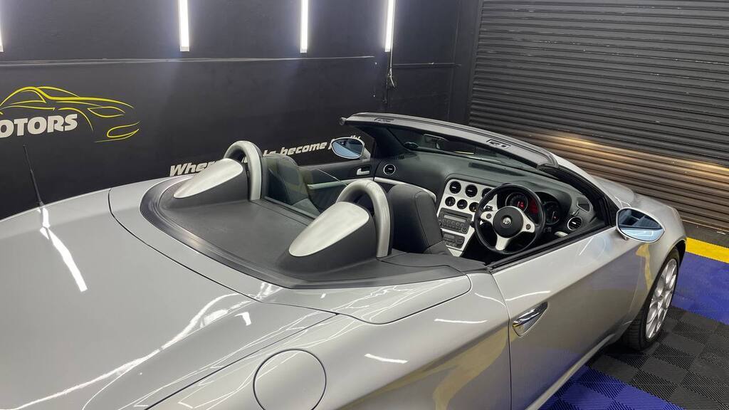 ALFA ROMEO - SPIDER 3.2 V6 Q4