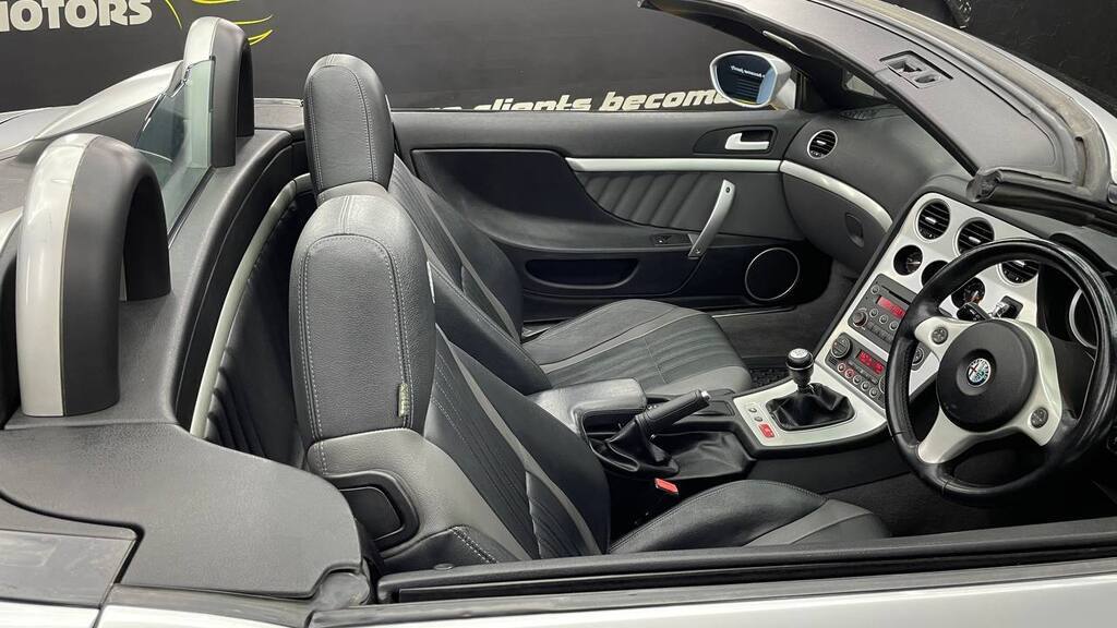 ALFA ROMEO - SPIDER 3.2 V6 Q4