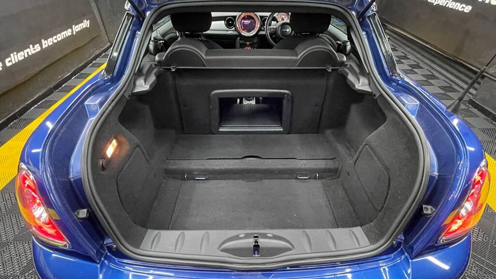 MINI COOPER COUPE (SX12)