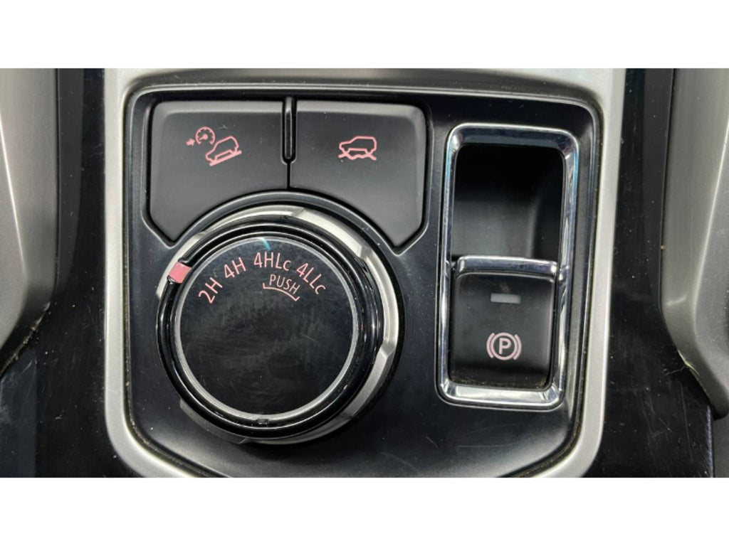 MITSUBISHI PAJERO SPORT 2.4D 4X4 SHOGUN A/T