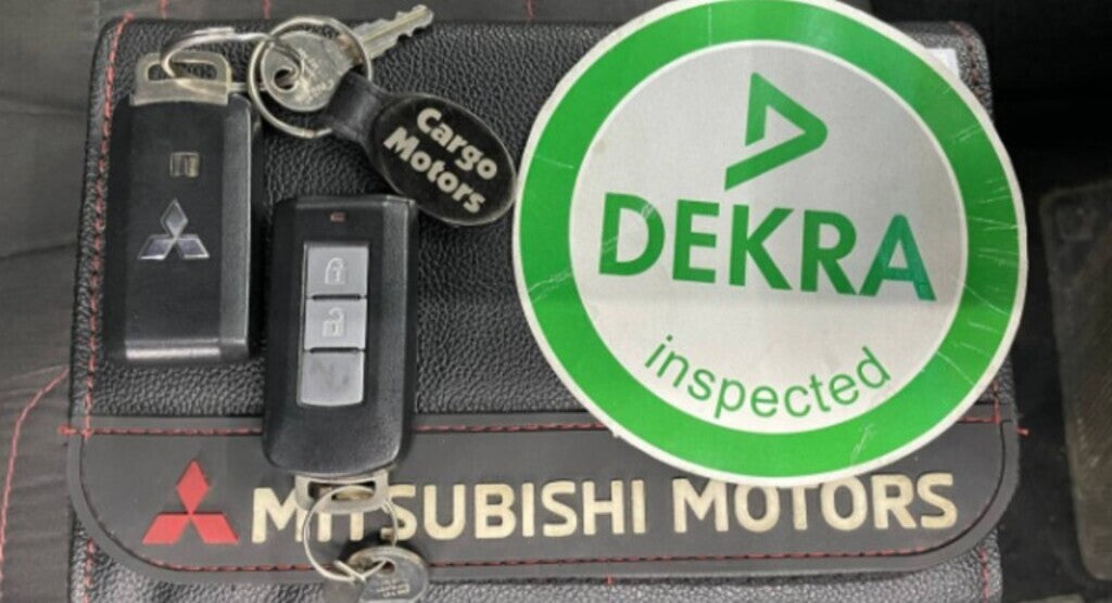 MITSUBISHI PAJERO SPORT 2.4D 4X4 SHOGUN A/T