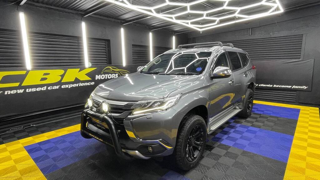 MITSUBISHI PAJERO SPORT 2.4D 4X4 SHOGUN A/T