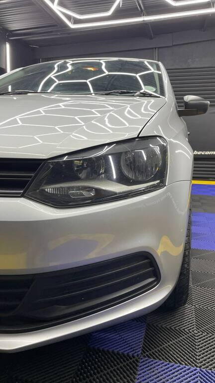 VOLKSWAGEN POLO VIVO 1.4 TRENDLINE (5DR)