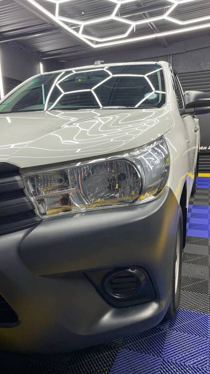 TOYOTA HILUX 2.4 GD A/C P/U S/C