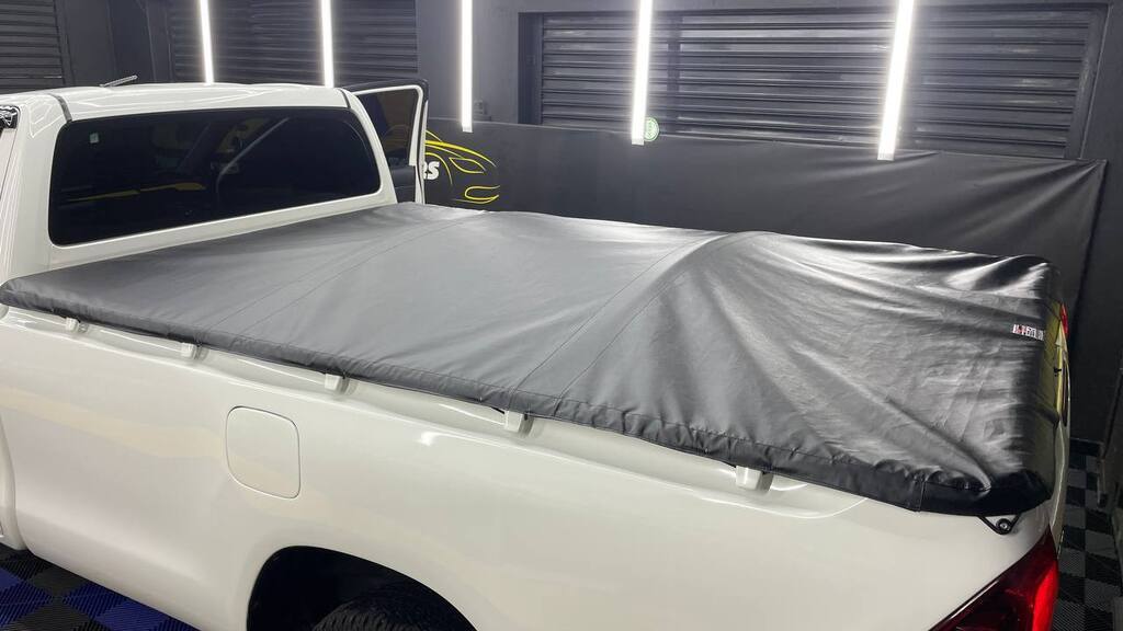 TOYOTA HILUX 2.4 GD A/C P/U S/C