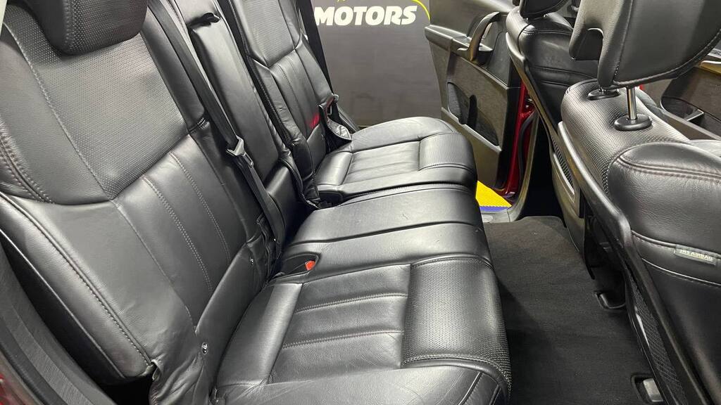 MAHINDRA XUV 500 2.2D MHAWK A/T (W8) 7 SEAT