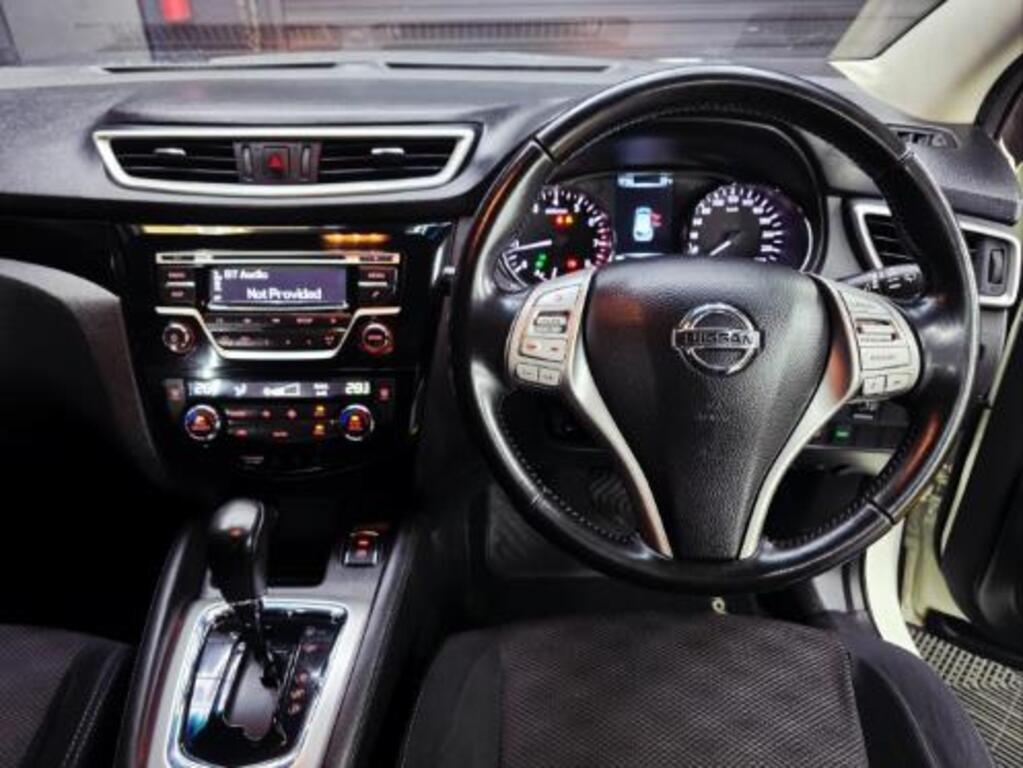 NISSAN - QASHQAI 1.2T ACENTA CVT