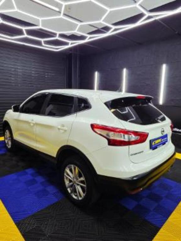 NISSAN - QASHQAI 1.2T ACENTA CVT