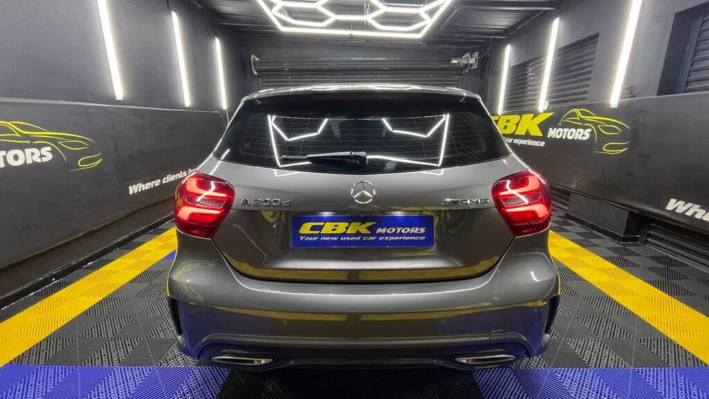 MERCEDES-BENZ A 200d AMG A/T