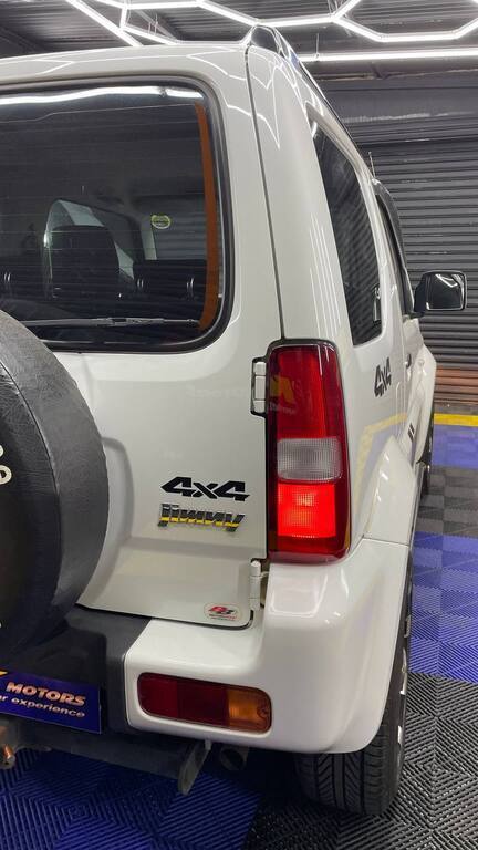SUZUKI JIMNY 1.3