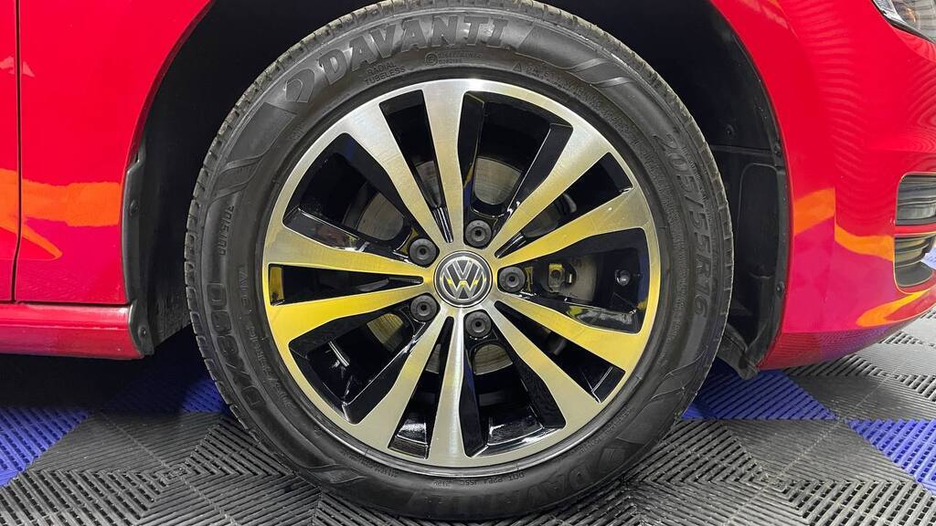 VOLKSWAGEN GOLF VII 1.4 TSI COMFORTLINE