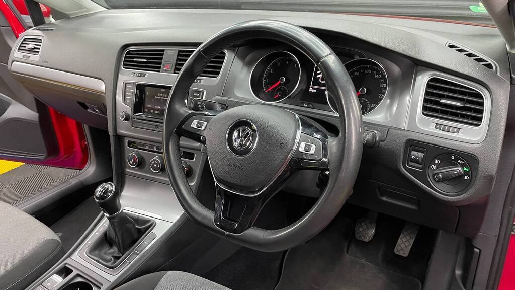 VOLKSWAGEN GOLF VII 1.4 TSI COMFORTLINE