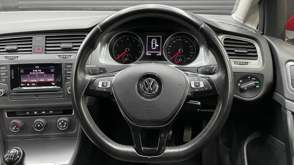 VOLKSWAGEN GOLF VII 1.4 TSI COMFORTLINE