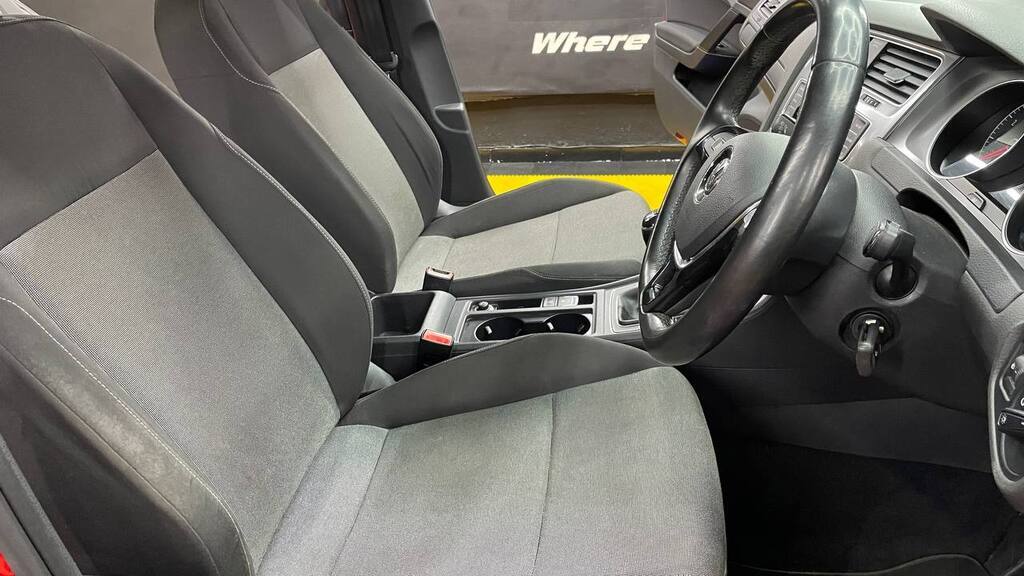 VOLKSWAGEN GOLF VII 1.4 TSI COMFORTLINE