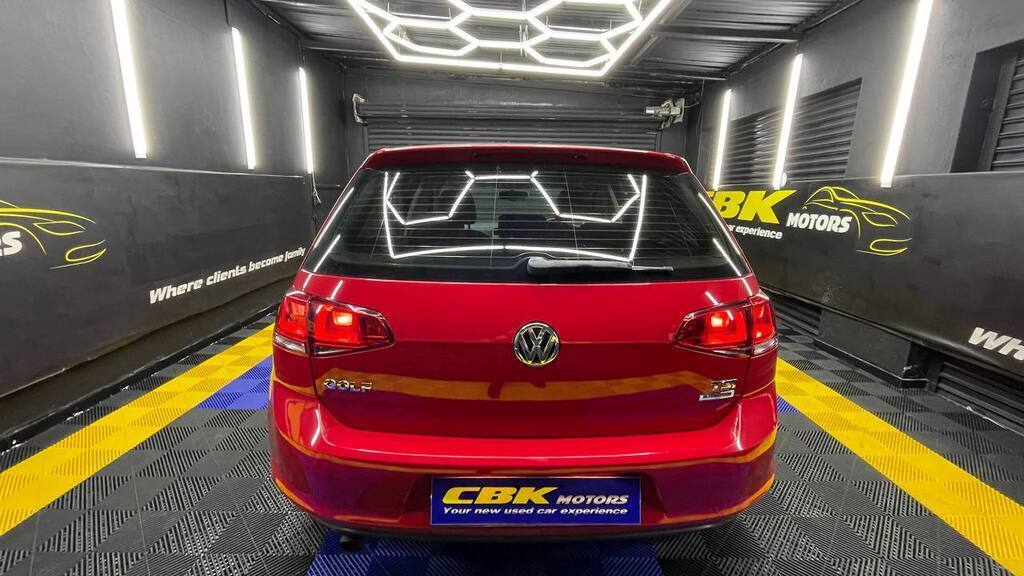 VOLKSWAGEN GOLF VII 1.4 TSI COMFORTLINE
