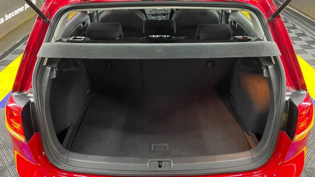 VOLKSWAGEN GOLF VII 1.4 TSI COMFORTLINE