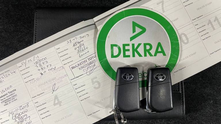 TOYOTA AURIS 1.6 XI