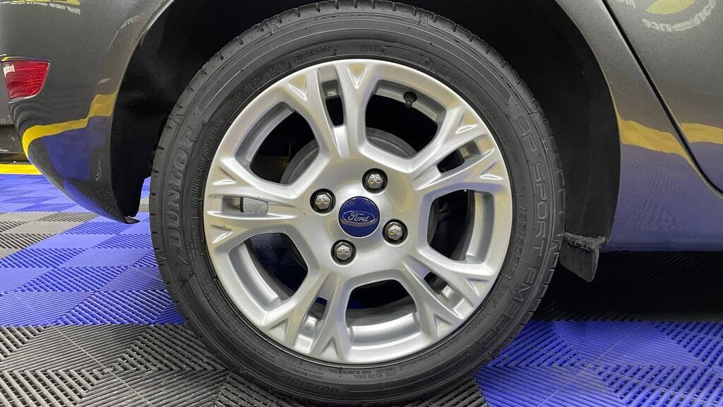 FORD FIESTA 1.0 ECOBOOST TREND POWERSHIFT 5DR