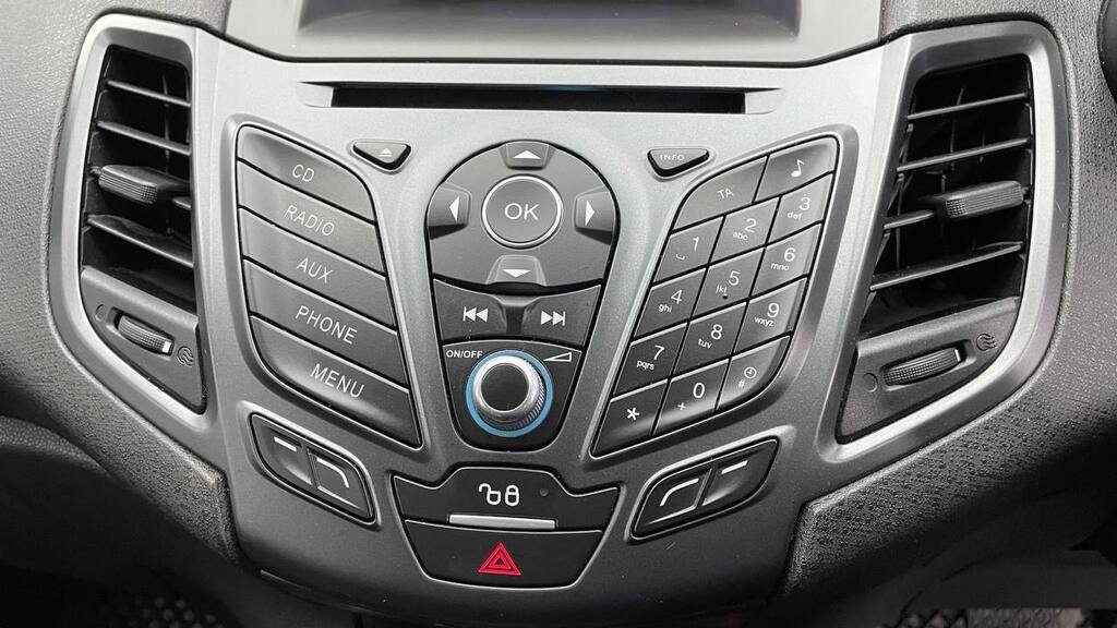 FORD FIESTA 1.0 ECOBOOST TREND POWERSHIFT 5DR