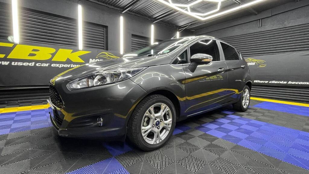 FORD FIESTA 1.0 ECOBOOST TREND POWERSHIFT 5DR