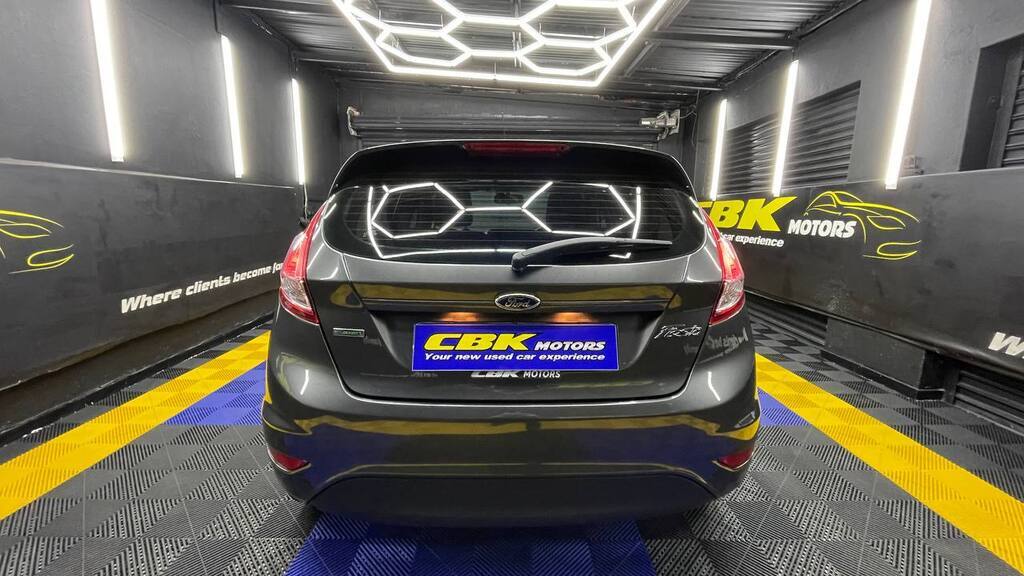 FORD FIESTA 1.0 ECOBOOST TREND POWERSHIFT 5DR