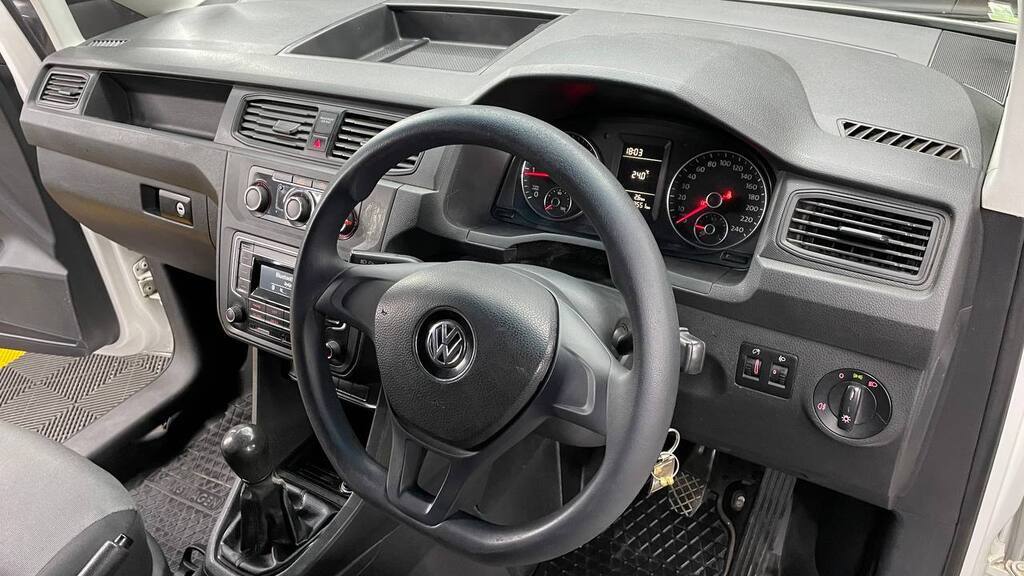 VOLKSWAGEN CADDY4 MAXI 2.0TDi (81KW) F/C P/V