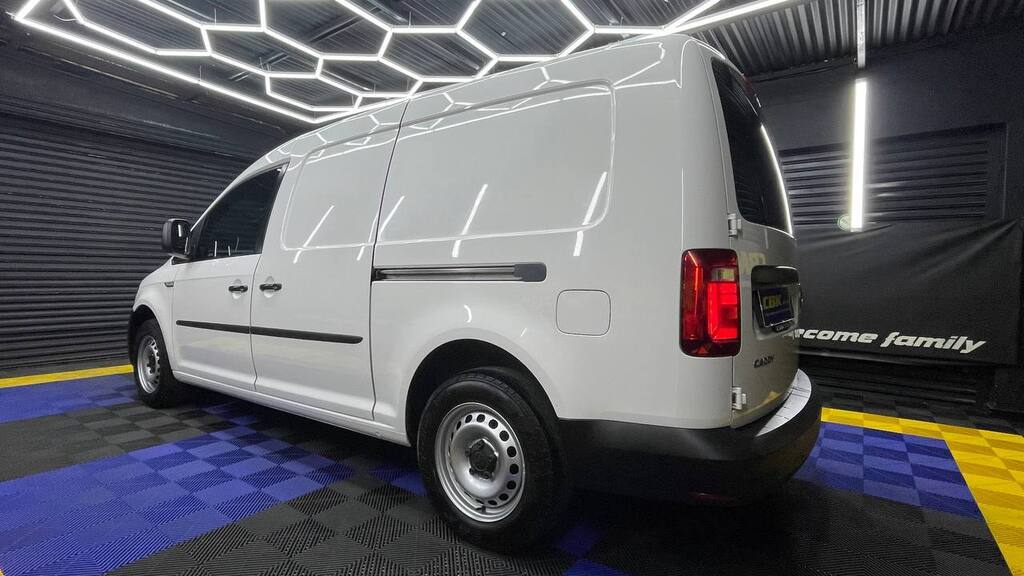 VOLKSWAGEN CADDY4 MAXI 2.0TDi (81KW) F/C P/V
