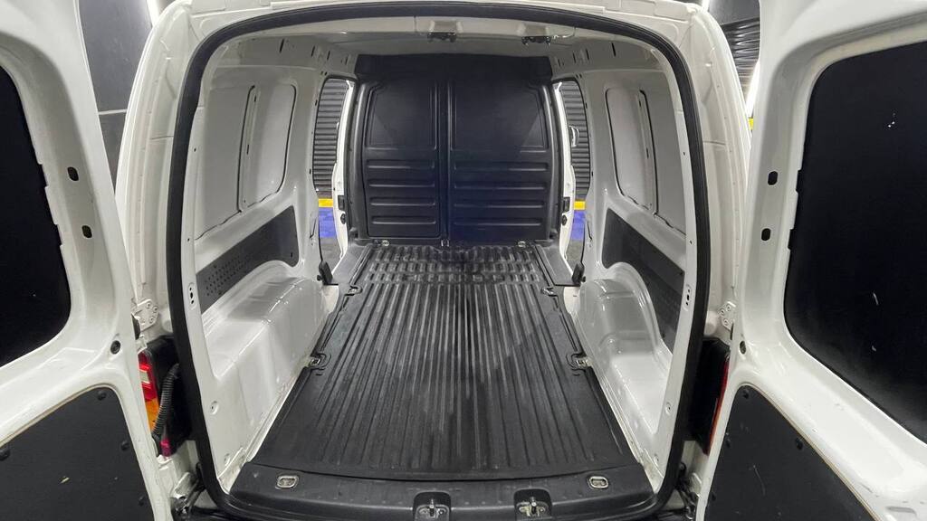 VOLKSWAGEN CADDY4 MAXI 2.0TDi (81KW) F/C P/V