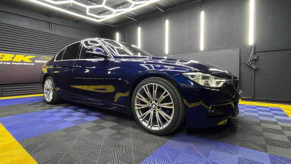 BMW 320D 40YR EDITION A/T (F30)