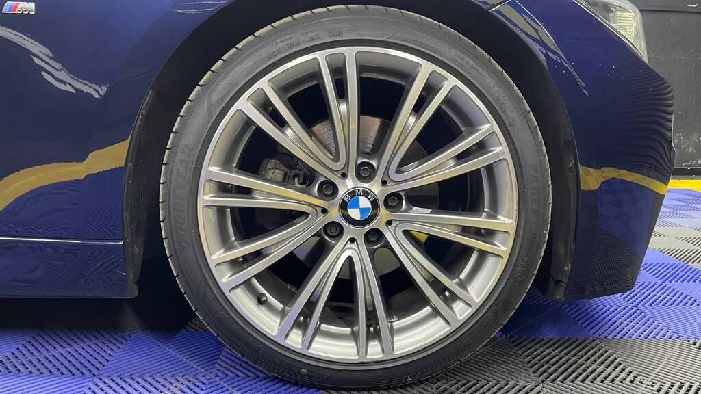 BMW 320D 40YR EDITION A/T (F30)
