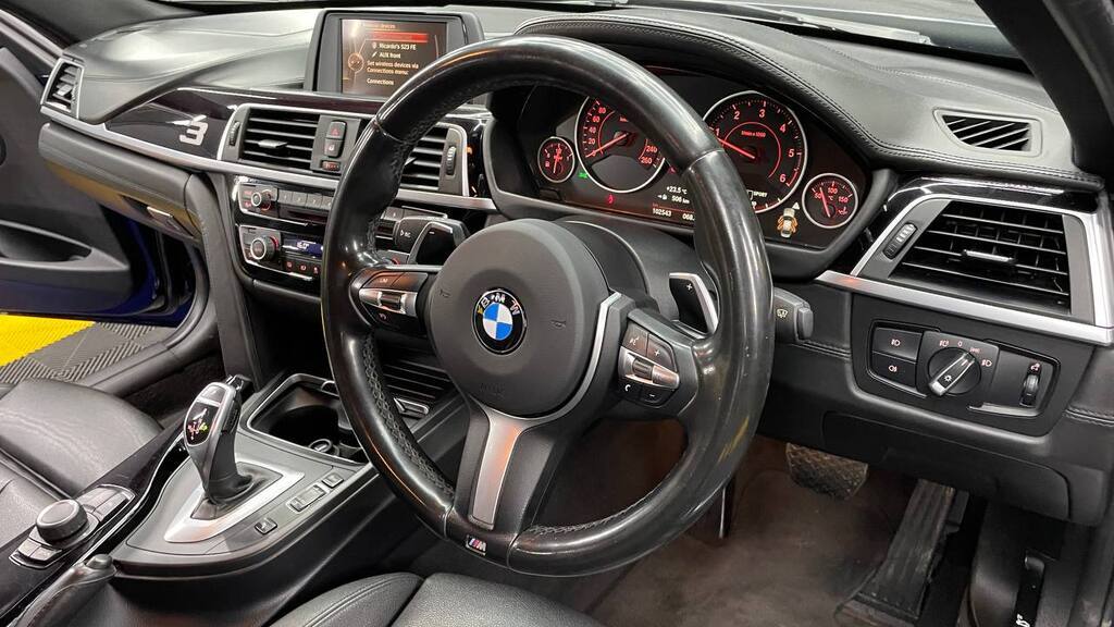 BMW 320D 40YR EDITION A/T (F30)