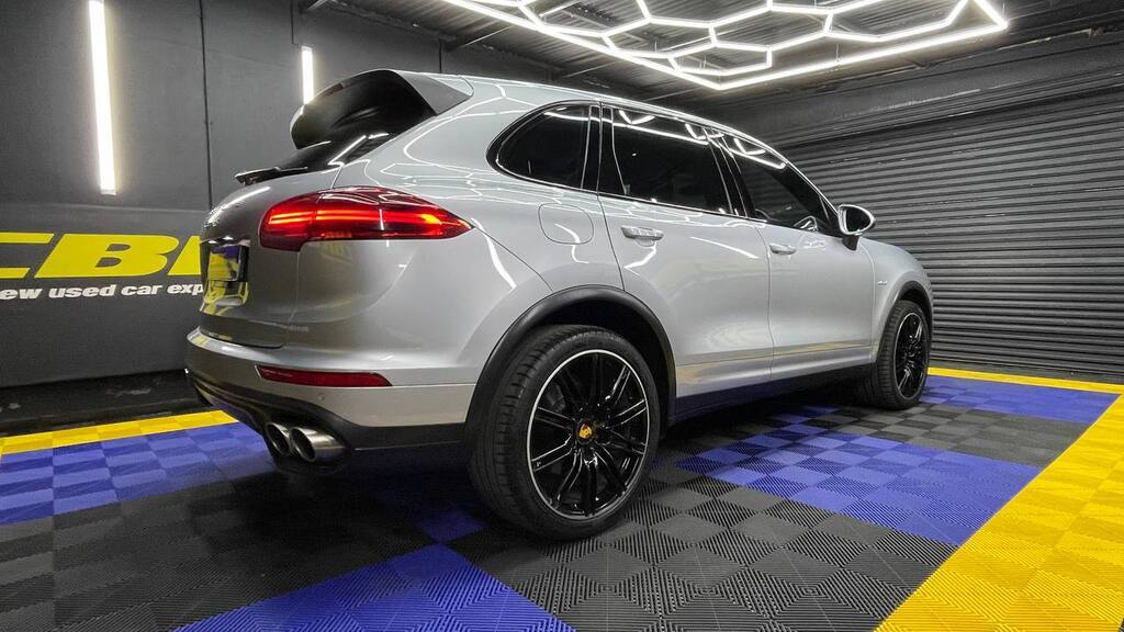 PORSCHE CAYENNE S DIESEL (E2 GEN II)