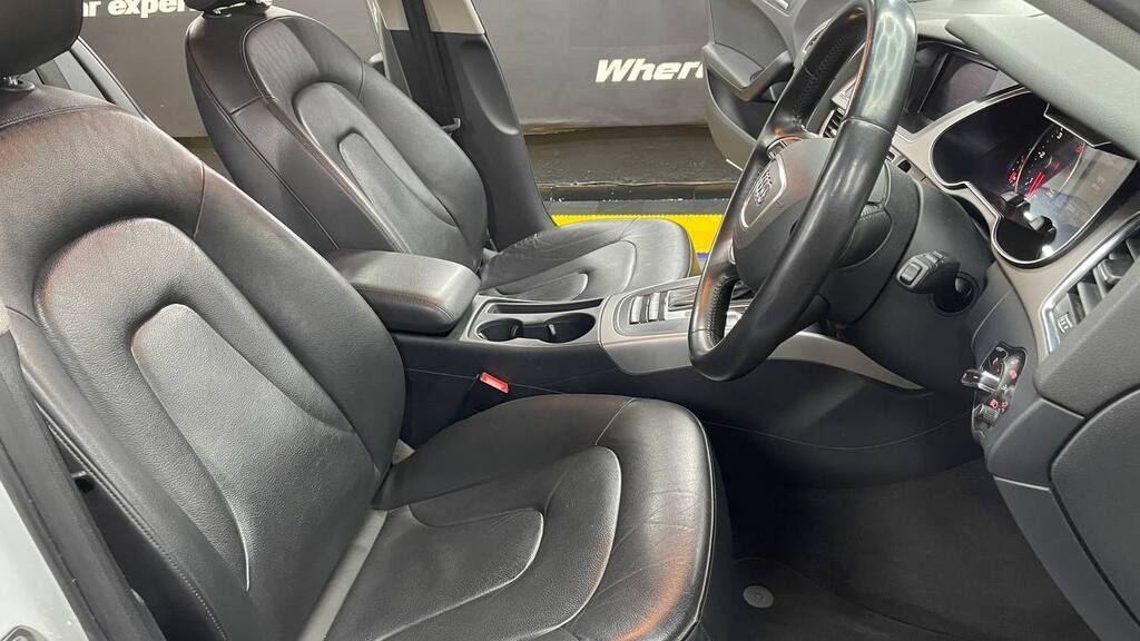 AUDI A4 2.0 TDI SE MULTITRONIC