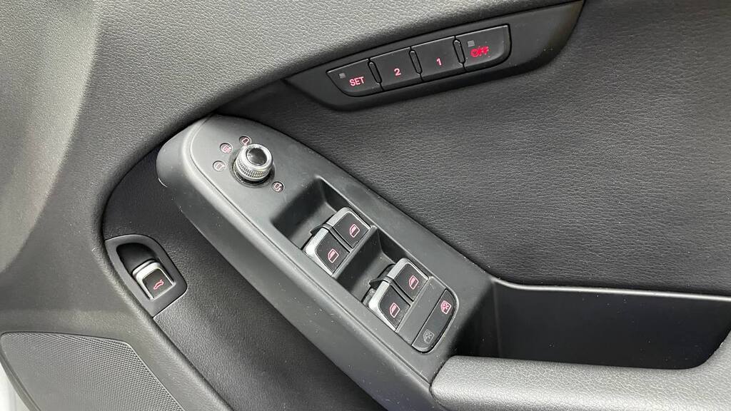 AUDI A4 2.0 TDI SE MULTITRONIC