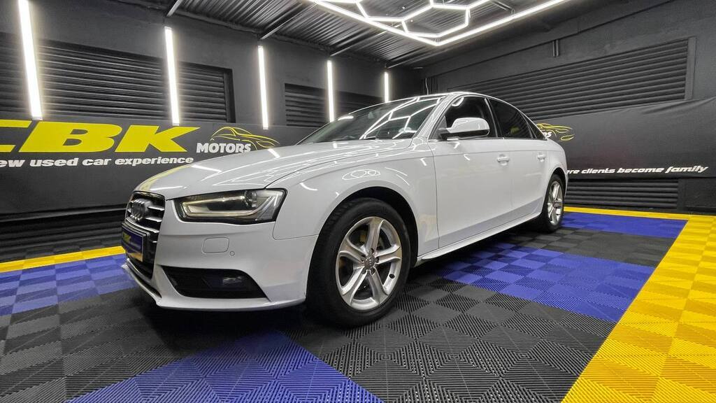 AUDI A4 2.0 TDI SE MULTITRONIC